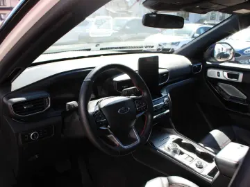 FORD Explorer ST-Line Plug-in-Hybrid 4x4 AHK