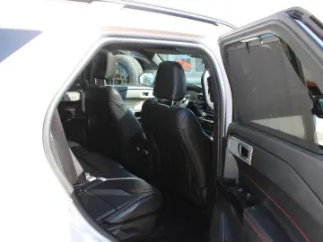 FORD Explorer ST-Line Plug-in-Hybrid 4x4 AHK