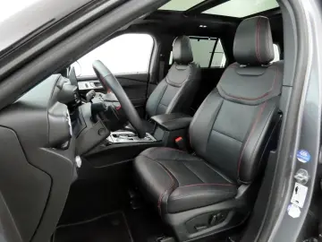 FORD Explorer 3.0 Plug-in Hybrid 4x4 ST-Line iACC AHK