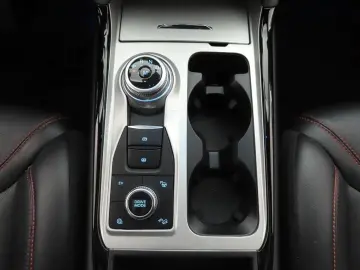 FORD Explorer 3.0 Plug-in Hybrid 4x4 ST-Line iACC AHK