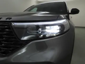 FORD Explorer 3.0 Plug-in Hybrid 4x4 ST-Line iACC AHK