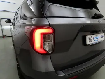 FORD Explorer 3.0 Plug-in Hybrid 4x4 ST-Line iACC AHK