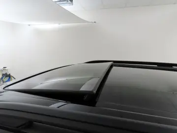 FORD Explorer 3.0 Plug-in Hybrid 4x4 ST-Line iACC AHK