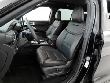 FORD Explorer 3.0 Plug-in Hybrid 4x4 ST-Line iACC AHK