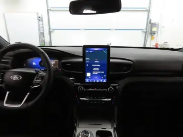 FORD Explorer 3.0 Plug-in Hybrid 4x4 ST-Line iACC AHK