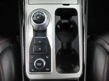 FORD Explorer 3.0 Plug-in Hybrid 4x4 ST-Line iACC AHK