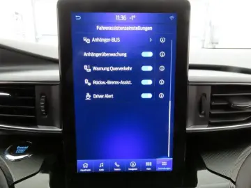 FORD Explorer 3.0 Plug-in Hybrid 4x4 ST-Line iACC AHK