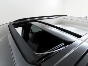 FORD Explorer 3.0 Plug-in Hybrid 4x4 ST-Line iACC AHK