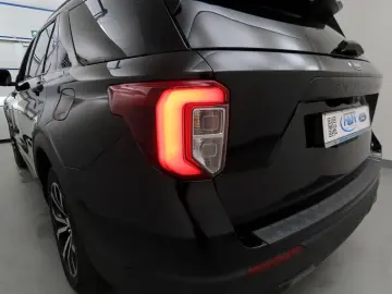 FORD Explorer 3.0 Plug-in Hybrid 4x4 ST-Line iACC AHK