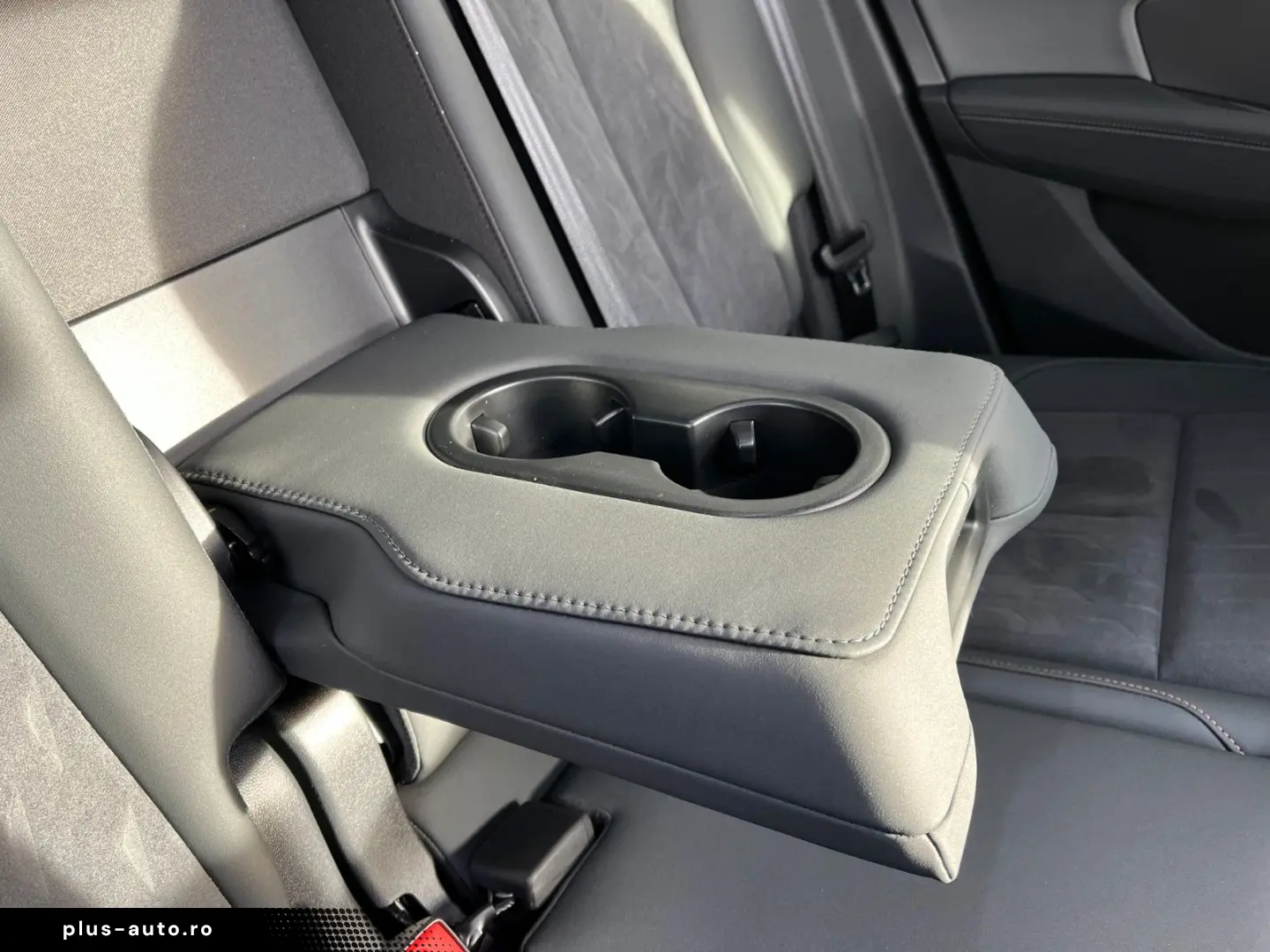 CUPRA Terramar 2.0 TSI DSG 4D VZ NAV HUD PANO 5J GAR