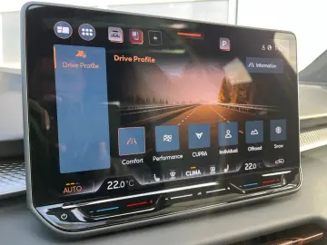 CUPRA Terramar 2.0 TSI DSG 4D VZ NAV HUD PANO 5J GAR