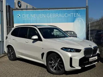 BMW X5 xDrive40d M Sport 2-Achs-Luft AHK PANO h&k