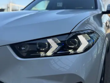 BMW X5 xDrive40d M Sport 2-Achs-Luft AHK PANO h&k