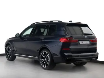 BMW X7 xDrive40d M Sport Topausstattung 6-Sitzer