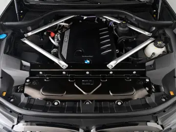 BMW X7 xDrive40d M Sport Topausstattung 6-Sitzer