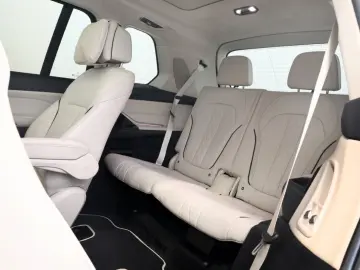 BMW X7 xDrive40d M Sport Topausstattung 6-Sitzer