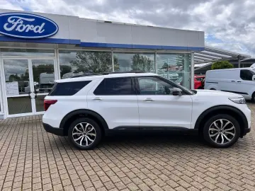 FORD Explorer ST-Line Plug-in-Hybrid 4x4