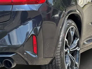 BMW X4 M Competition LED LEDER HUD PANO RFK LANE