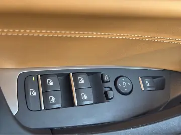 BMW X4 M Competition LED LEDER HUD PANO RFK LANE