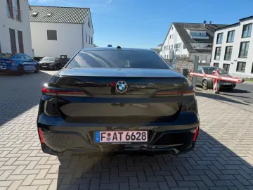 BMW 740 7 740 d xDrive M Sport