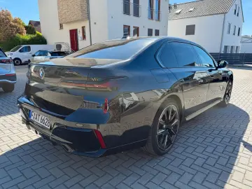 BMW 740 7 740 d xDrive M Sport