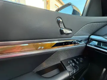 BMW 740 7 740 d xDrive M Sport