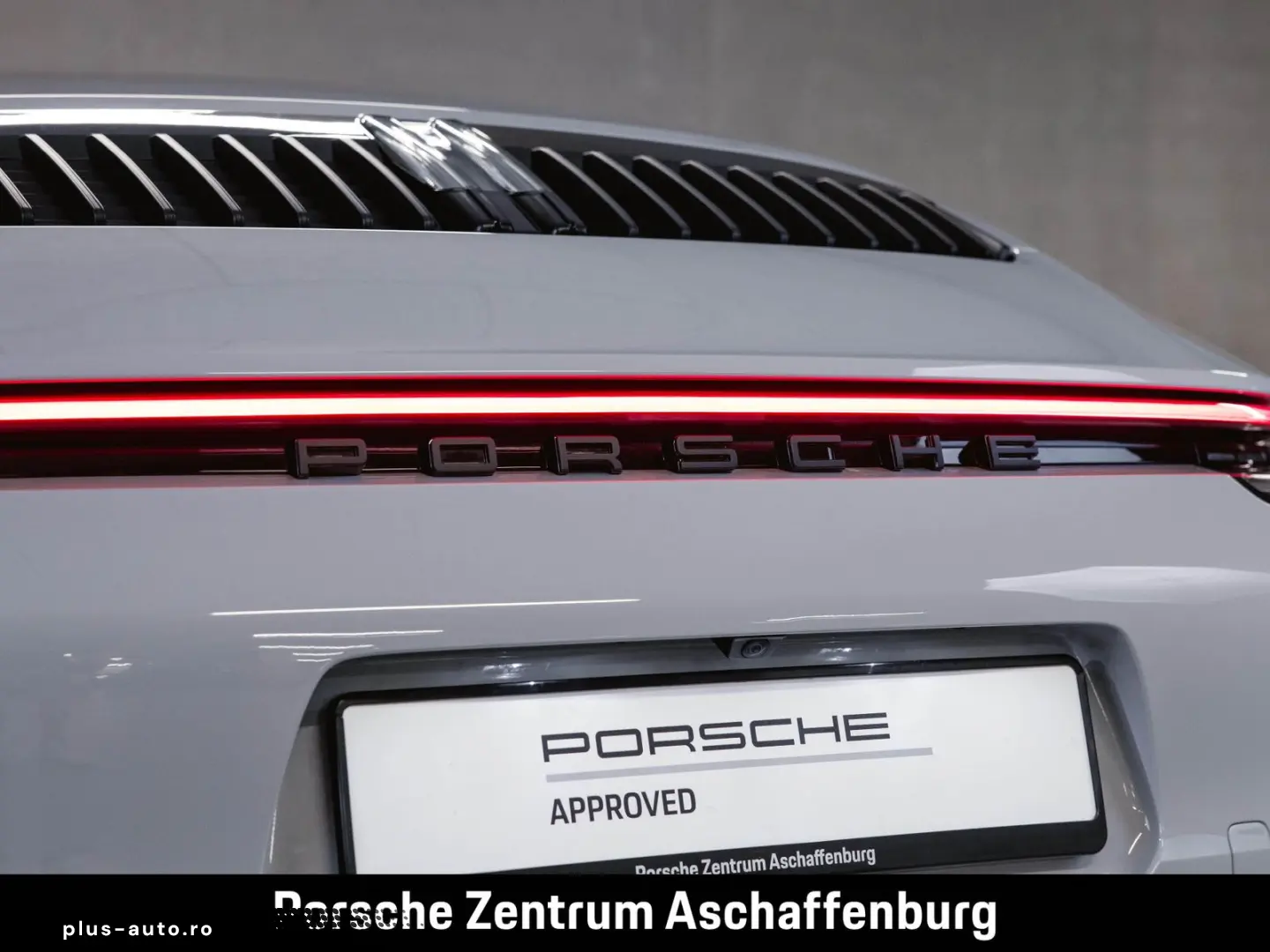 PORSCHE 911 Carrera 4 GTS Liftsystem BOSE Sportsitze