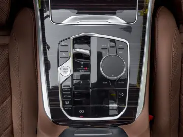 BMW X5 40d M SPORT.LUFT.SOFT.PANO.DR.ASS.360.H K.AHK