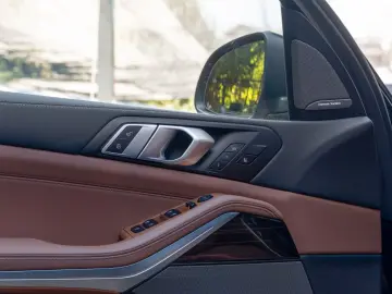 BMW X5 40d M SPORT.LUFT.SOFT.PANO.DR.ASS.360.H K.AHK