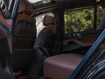 BMW X5 40d M SPORT.LUFT.SOFT.PANO.DR.ASS.360.H K.AHK