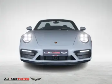 PORSCHE 992 Carrera 4 GTS  CARBON-LIFT-BOSE-APPROVED