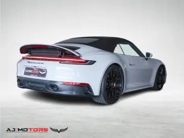 PORSCHE 992 Carrera 4 GTS  CARBON-LIFT-BOSE-APPROVED