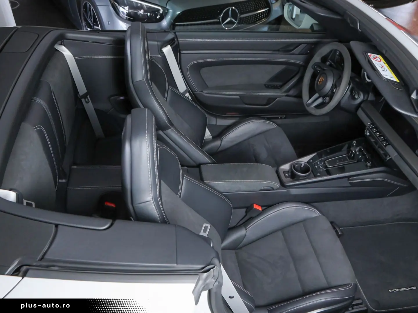 PORSCHE 992 Carrera 4 GTS  CARBON-LIFT-BOSE-APPROVED