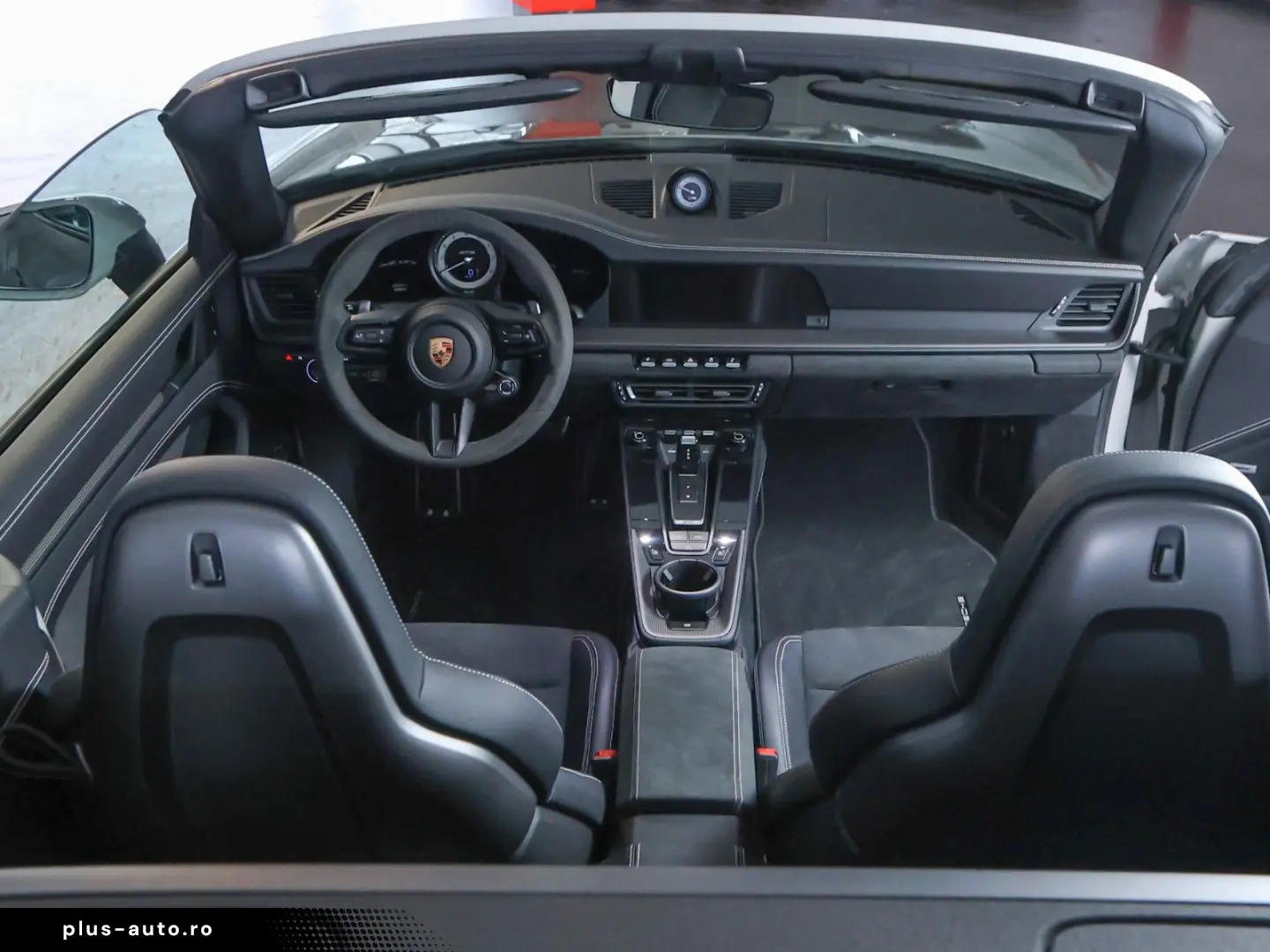 PORSCHE 992 Carrera 4 GTS  CARBON-LIFT-BOSE-APPROVED