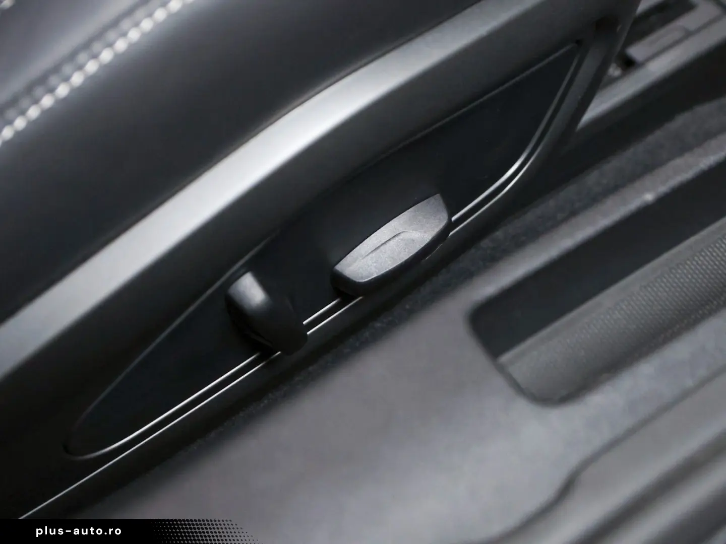 PORSCHE 992 Carrera 4 GTS  CARBON-LIFT-BOSE-APPROVED