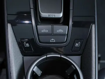 PORSCHE 992 Carrera 4 GTS  CARBON-LIFT-BOSE-APPROVED