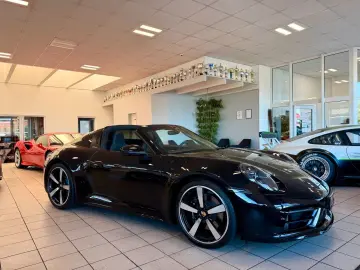 PORSCHE 911 992 Targa 4S SportDesign LIFT ACC SCP Inno