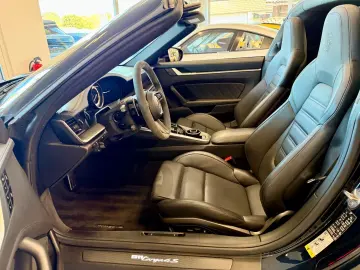 PORSCHE 911 992 Targa 4S SportDesign LIFT ACC SCP Inno