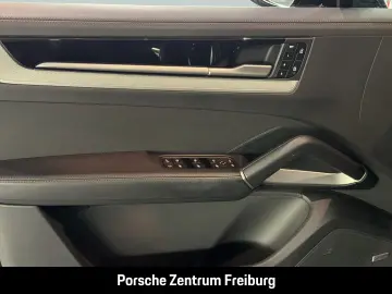 PORSCHE Cayenne E-Hybrid Coupe InnoDrive Sportabgas HUD