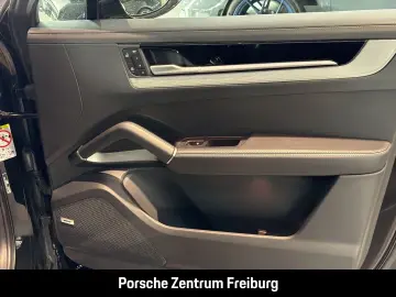 PORSCHE Cayenne E-Hybrid Coupe InnoDrive Sportabgas HUD