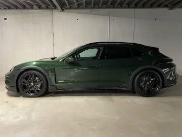 PORSCHE Taycan 4S Cross Turismo   Hinterachslenkung