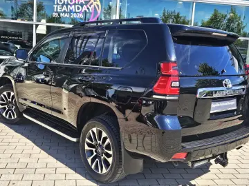 TOYOTA Land Cruiser Executive