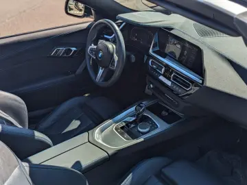 BMW Z4 s30i M Sport ACC Kamera LiveProf.Lenkradh.19