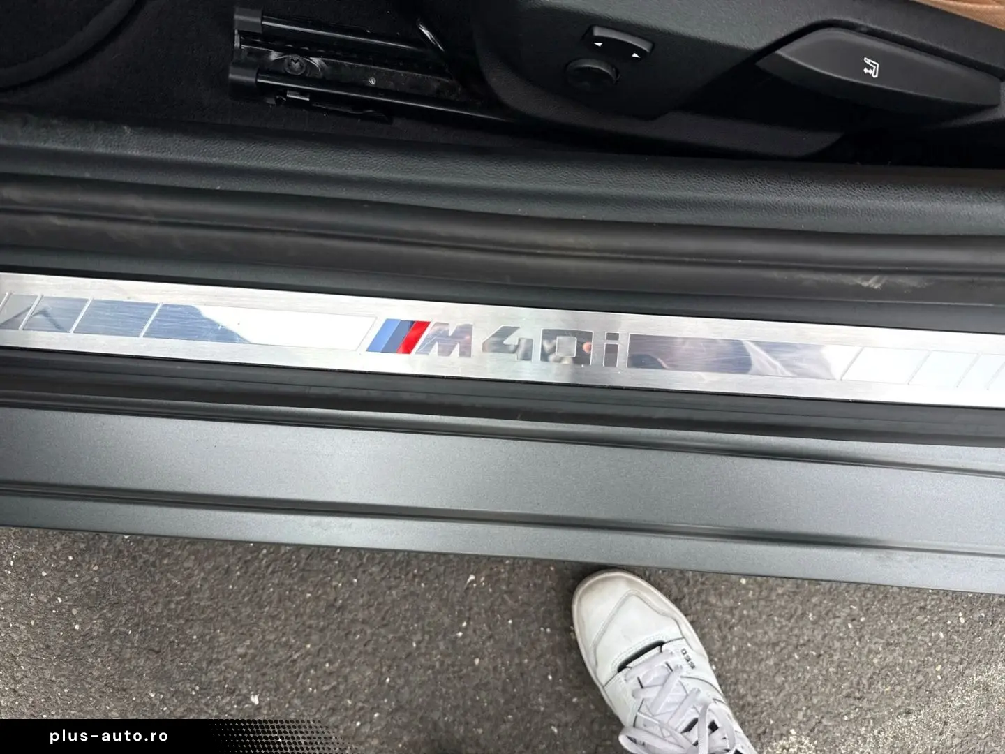 BMW Z4 Roadstar M40i Park-Assistent HUD AD Navi Lede