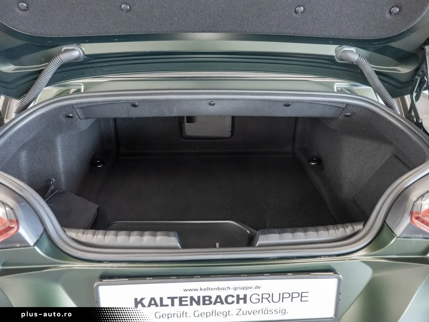 BMW Z4 40i FACEL. HUD LED W-LAN NAVI H K KAMERA SHZ