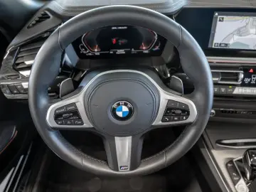 BMW Z4 40i FACEL. HUD LED W-LAN NAVI H K KAMERA SHZ