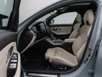 BMW M3 Competition xD Glasdach Laser 360 HUD H K DAB