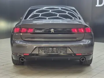 PEUGEOT 508 Hybrid 225 GT NAVI LED KAMERA ACC 18