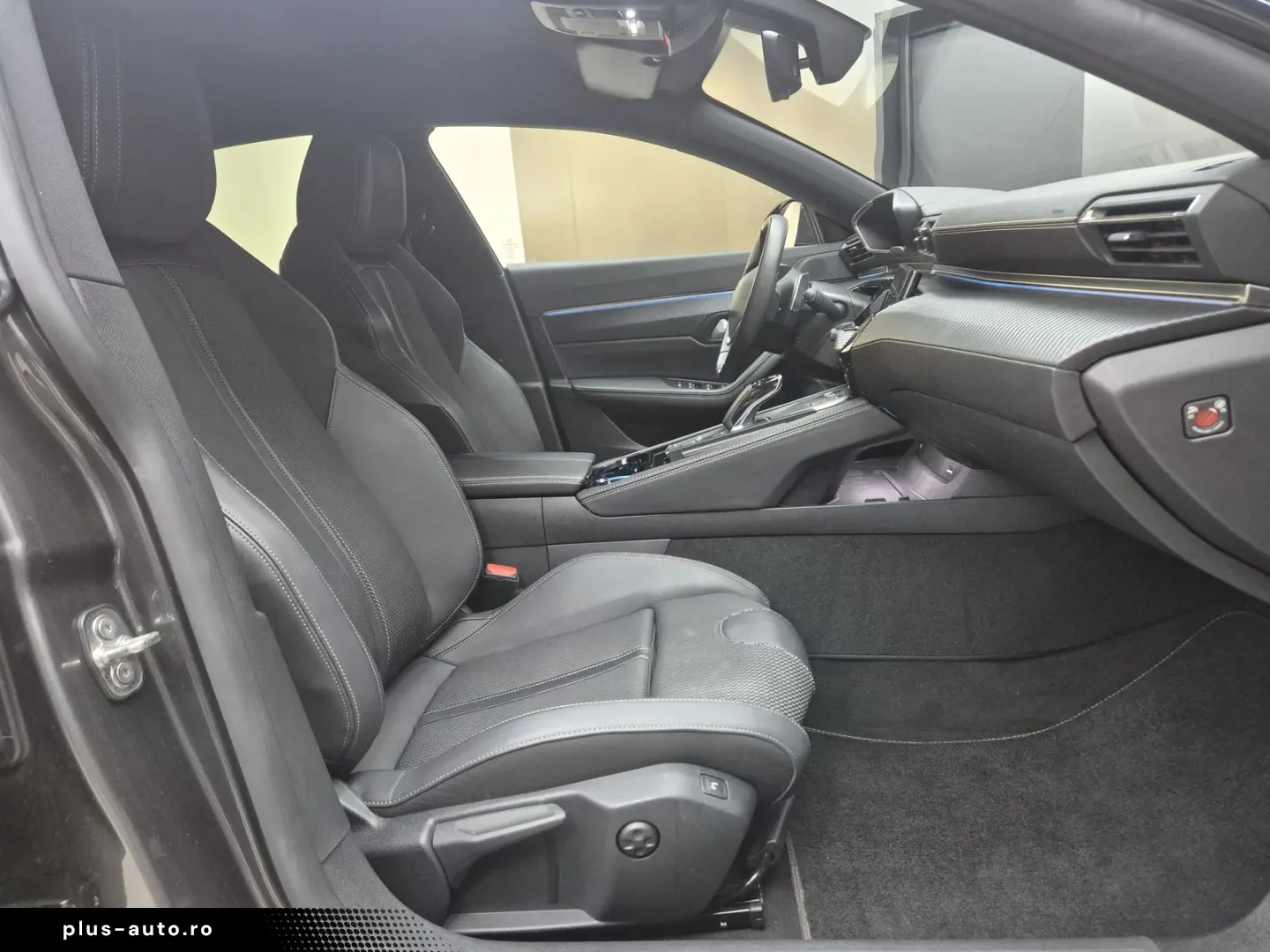 PEUGEOT 508 Hybrid 225 GT NAVI LED KAMERA ACC 18