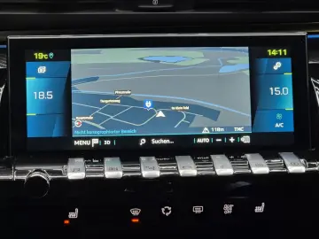 PEUGEOT 508 Hybrid 225 GT NAVI LED KAMERA ACC 18